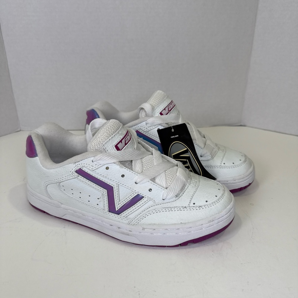 NEW 2006 Vans Upland Leather Sneakers Womens 8 Y2K White Purple Blue Iridescent